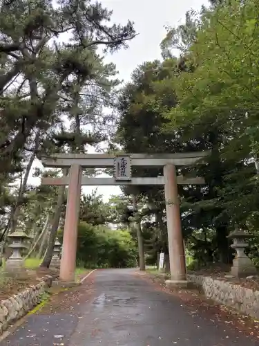 大洗磯前神社の{uncategorized: "未分類", other: "その他", undefined: "問題あり", building: "その他建物", grave: "お墓", sacred_gate: "鳥居", guardian: "狛犬", statue: "像", buddha: "仏像", history: "歴史", nature: "自然", garden: "庭園", animal: "動物", pagoda: "塔", temizu: "手水舎", mountain_gate: "山門・神門", sanctuary: "本殿・本堂", subordinate: "末社・摂社", art: "芸術", scenery: "景色", jizo: "地蔵", ema: "絵馬", goshuin: "御朱印", omikuji: "おみくじ", items: "授与品その他", amulet: "お守り", goshuincho: "御朱印帳", eats: "食事", festival: "お祭り", votive_dance: "神楽", shichigosan: "七五三参", wedding: "結婚式", experience: "体験その他", initially: "初詣", around: "周辺", anti_infection: "感染症対策"}