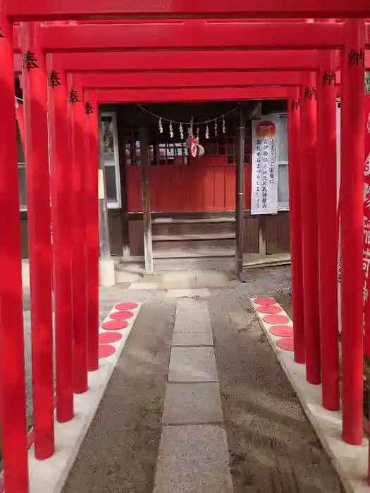 鐘塚稲荷神社の鳥居