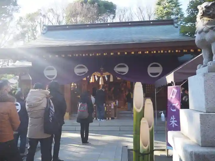 新田神社の本殿・本堂