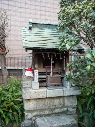 柳森神社の{uncategorized: "未分類", other: "その他", undefined: "問題あり", building: "その他建物", grave: "お墓", sacred_gate: "鳥居", guardian: "狛犬", statue: "像", buddha: "仏像", history: "歴史", nature: "自然", garden: "庭園", animal: "動物", pagoda: "塔", temizu: "手水舎", mountain_gate: "山門・神門", sanctuary: "本殿・本堂", subordinate: "末社・摂社", art: "芸術", scenery: "景色", jizo: "地蔵", ema: "絵馬", goshuin: "御朱印", omikuji: "おみくじ", items: "授与品その他", amulet: "お守り", goshuincho: "御朱印帳", eats: "食事", festival: "お祭り", votive_dance: "神楽", shichigosan: "七五三参", wedding: "結婚式", experience: "体験その他", initially: "初詣", around: "周辺", anti_infection: "感染症対策"}