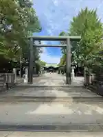 溝旗神社(肇國神社)の鳥居