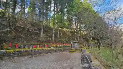 慈雲寺(並び地蔵 化け地蔵)(栃木県)