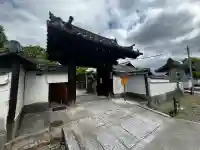 養源院の{uncategorized: "未分類", other: "その他", undefined: "問題あり", building: "その他建物", grave: "お墓", sacred_gate: "鳥居", guardian: "狛犬", statue: "像", buddha: "仏像", history: "歴史", nature: "自然", garden: "庭園", animal: "動物", pagoda: "塔", temizu: "手水舎", mountain_gate: "山門・神門", sanctuary: "本殿・本堂", subordinate: "末社・摂社", art: "芸術", scenery: "景色", jizo: "地蔵", ema: "絵馬", goshuin: "御朱印", omikuji: "おみくじ", items: "授与品その他", amulet: "お守り", goshuincho: "御朱印帳", eats: "食事", festival: "お祭り", votive_dance: "神楽", shichigosan: "七五三参", wedding: "結婚式", experience: "体験その他", initially: "初詣", around: "周辺", anti_infection: "感染症対策"}