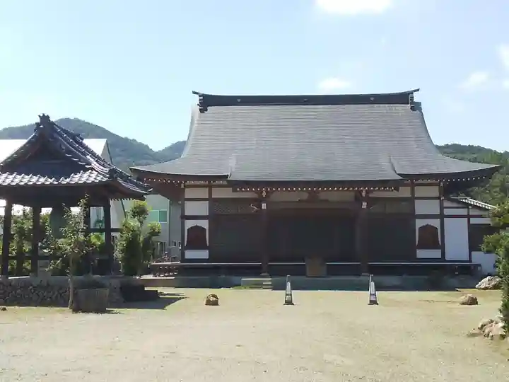 勝音寺の本殿・本堂