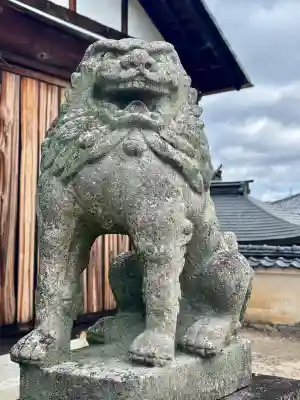 大将軍神社の{uncategorized: "未分類", other: "その他", undefined: "問題あり", building: "その他建物", grave: "お墓", sacred_gate: "鳥居", guardian: "狛犬", statue: "像", buddha: "仏像", history: "歴史", nature: "自然", garden: "庭園", animal: "動物", pagoda: "塔", temizu: "手水舎", mountain_gate: "山門・神門", sanctuary: "本殿・本堂", subordinate: "末社・摂社", art: "芸術", scenery: "景色", jizo: "地蔵", ema: "絵馬", goshuin: "御朱印", omikuji: "おみくじ", items: "授与品その他", amulet: "お守り", goshuincho: "御朱印帳", eats: "食事", festival: "お祭り", votive_dance: "神楽", shichigosan: "七五三参", wedding: "結婚式", experience: "体験その他", initially: "初詣", around: "周辺", anti_infection: "感染症対策"}