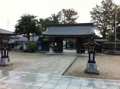 速谷神社の山門・神門