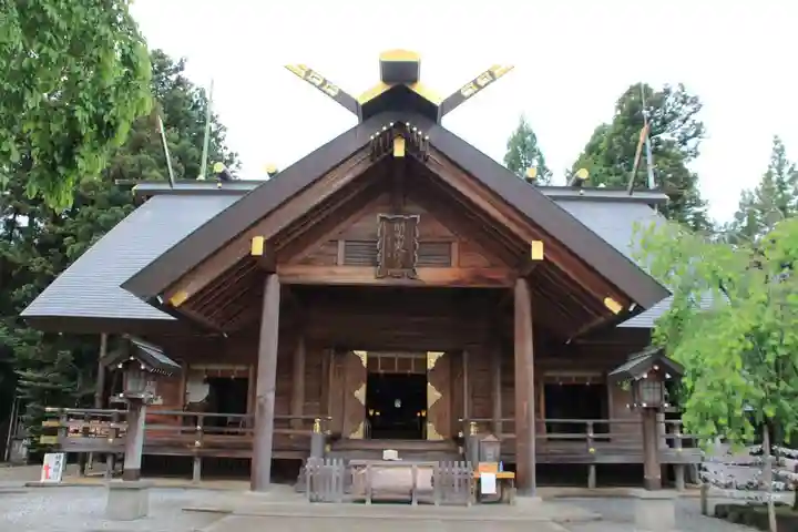 開成山大神宮の本殿・本堂
