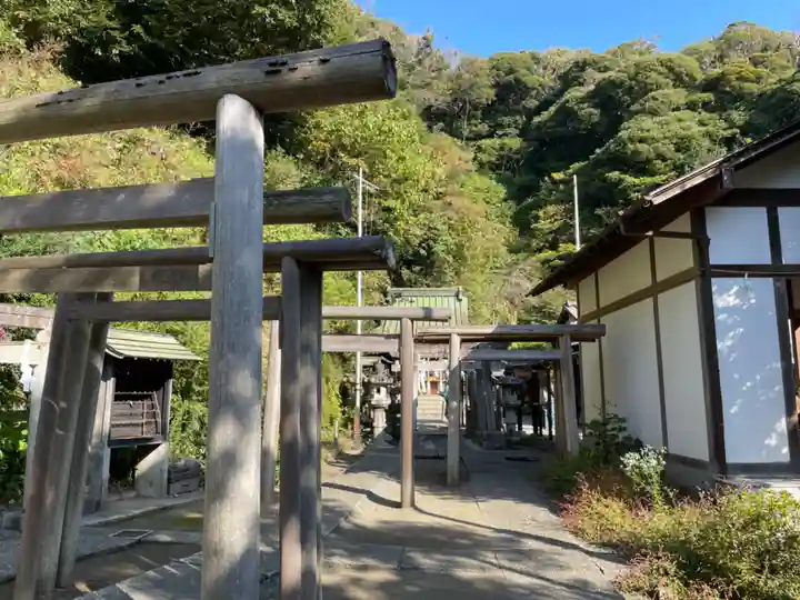 銭洗弁財天宇賀福神社(神奈川県)