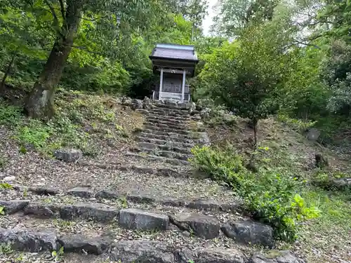 伊香具坂神社の本殿