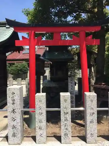 善光寺別院願王寺の鳥居