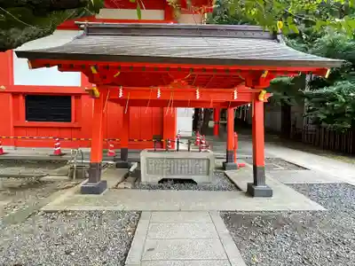 花園神社の手水舎