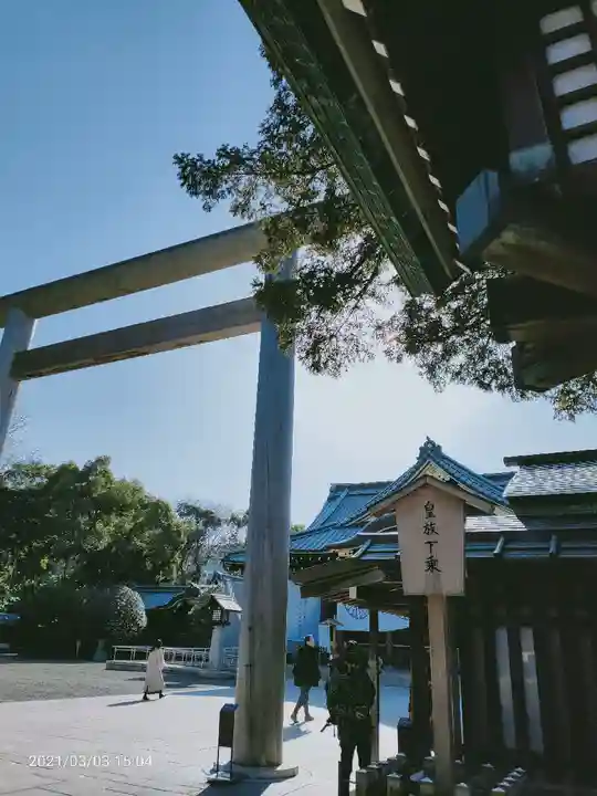 靖國神社の鳥居