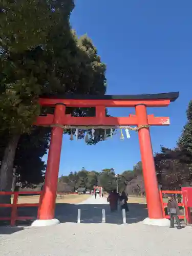 賀茂別雷神社（上賀茂神社）の{uncategorized: "未分類", other: "その他", undefined: "問題あり", building: "その他建物", grave: "お墓", sacred_gate: "鳥居", guardian: "狛犬", statue: "像", buddha: "仏像", history: "歴史", nature: "自然", garden: "庭園", animal: "動物", pagoda: "塔", temizu: "手水舎", mountain_gate: "山門・神門", sanctuary: "本殿・本堂", subordinate: "末社・摂社", art: "芸術", scenery: "景色", jizo: "地蔵", ema: "絵馬", goshuin: "御朱印", omikuji: "おみくじ", items: "授与品その他", amulet: "お守り", goshuincho: "御朱印帳", eats: "食事", festival: "お祭り", votive_dance: "神楽", shichigosan: "七五三参", wedding: "結婚式", experience: "体験その他", initially: "初詣", around: "周辺", anti_infection: "感染症対策"}