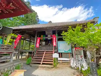 秩父札所１番　四萬部寺の本殿・本堂