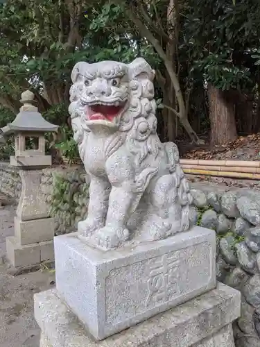 白羽神社の狛犬
