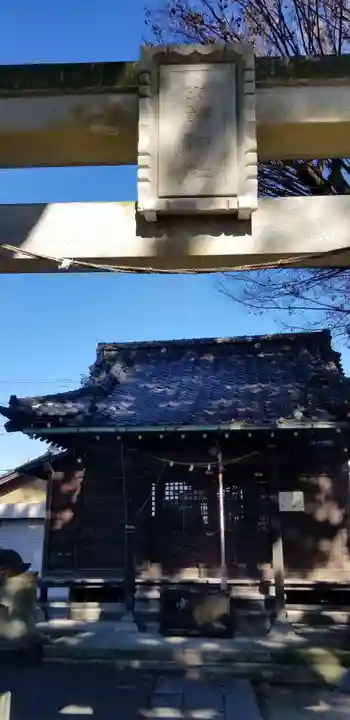 女體神社の本殿・本堂