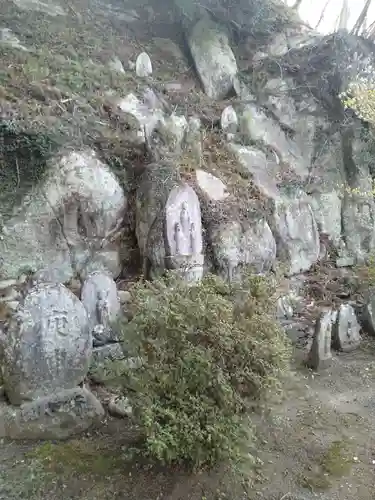 富沢磨崖仏郡(宮城県)