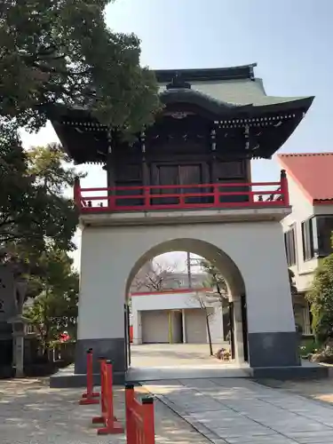 荒井神社の山門・神門