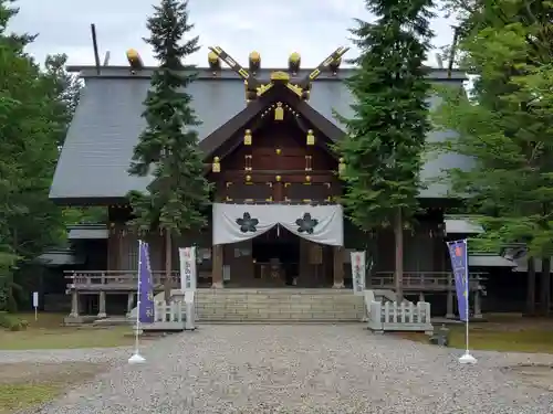 上川神社の本殿