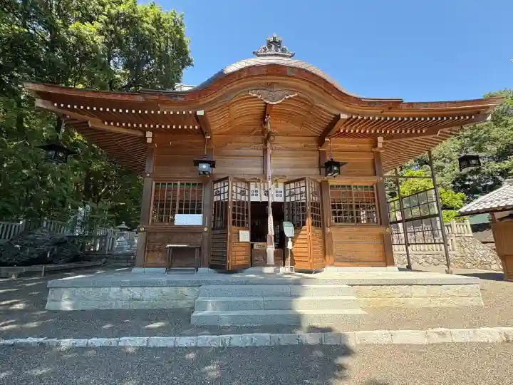 岡神社(滋賀県)