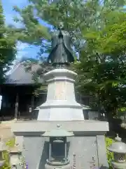 法心寺の像