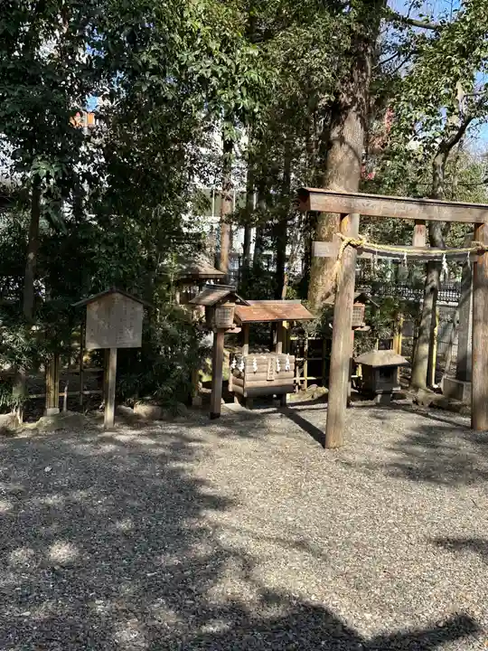 金神社の末社・摂社