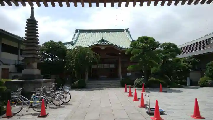 正藏院の本殿・本堂