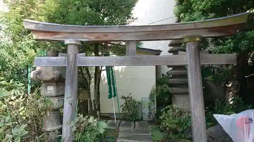 花陽稲荷神社の鳥居