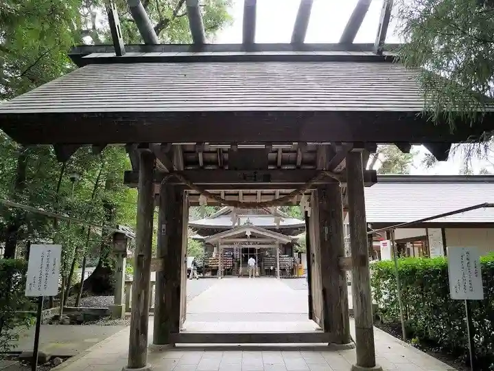 井伊谷宮の山門・神門