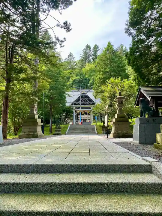 由仁神社(北海道)