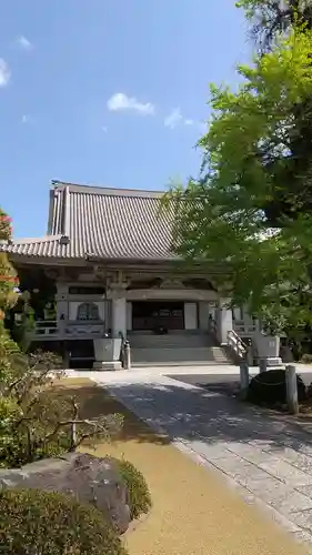 神崎寺(開運水戸不動尊)の本殿・本堂