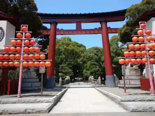 平塚八幡宮の鳥居