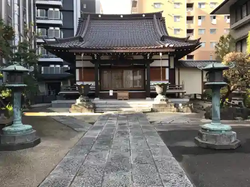 幸福寺の本殿・本堂