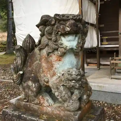 大虫神社の狛犬