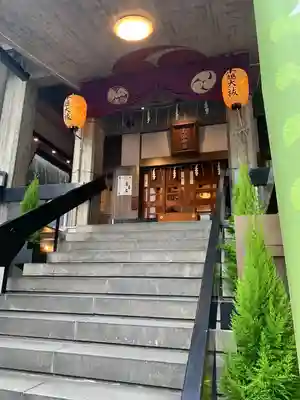 烏森神社の本殿・本堂