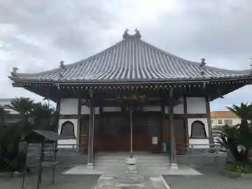 長隆寺の本殿・本堂