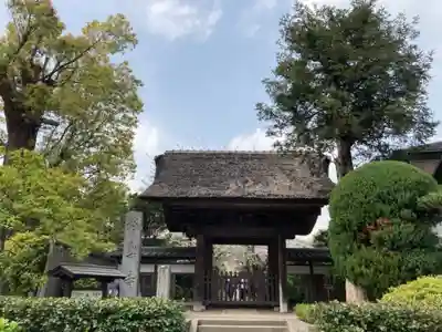 極楽寺（霊鷲山感應院極楽律寺）の山門・神門