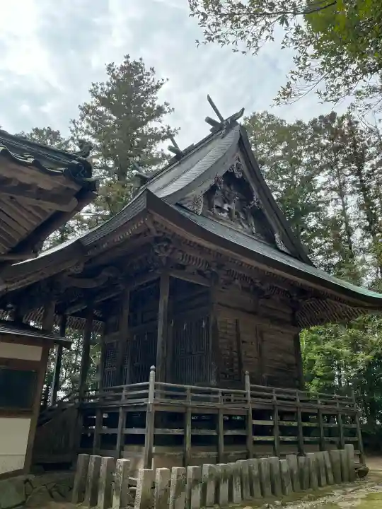 知波夜比古神社の{uncategorized: "未分類", other: "その他", undefined: "問題あり", building: "その他建物", grave: "お墓", sacred_gate: "鳥居", guardian: "狛犬", statue: "像", buddha: "仏像", history: "歴史", nature: "自然", garden: "庭園", animal: "動物", pagoda: "塔", temizu: "手水舎", mountain_gate: "山門・神門", sanctuary: "本殿・本堂", subordinate: "末社・摂社", art: "芸術", scenery: "景色", jizo: "地蔵", ema: "絵馬", goshuin: "御朱印", omikuji: "おみくじ", items: "授与品その他", amulet: "お守り", goshuincho: "御朱印帳", eats: "食事", festival: "お祭り", votive_dance: "神楽", shichigosan: "七五三参", wedding: "結婚式", experience: "体験その他", initially: "初詣", around: "周辺", anti_infection: "感染症対策"}