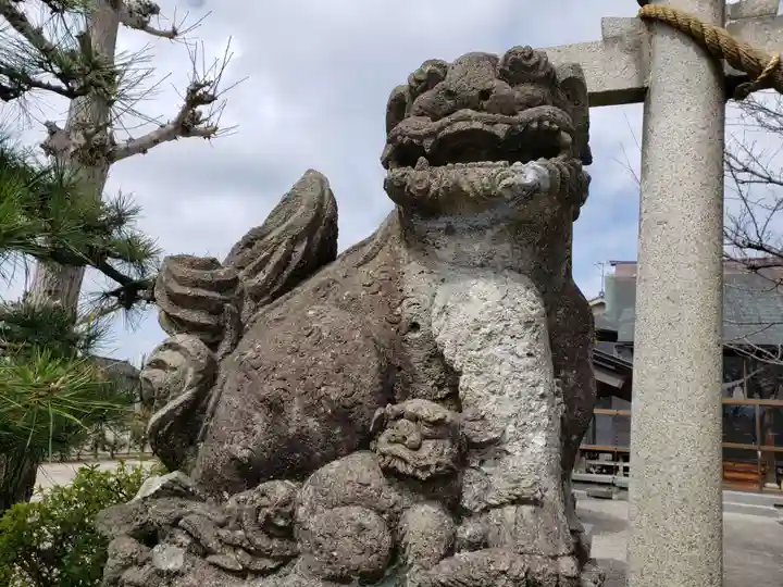 八幡社の狛犬