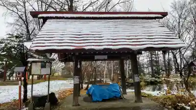 永山神社の手水舎