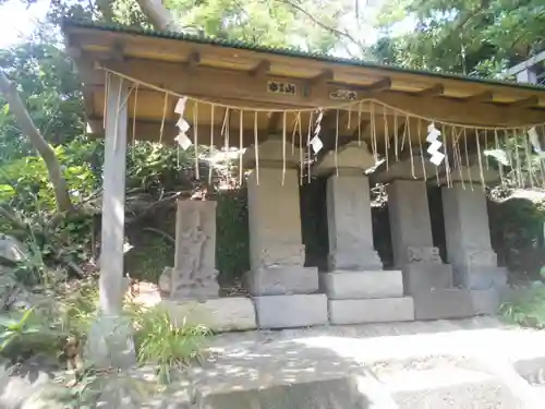 久里浜住吉神社の塔