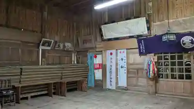 牛尾神社の本殿・本堂