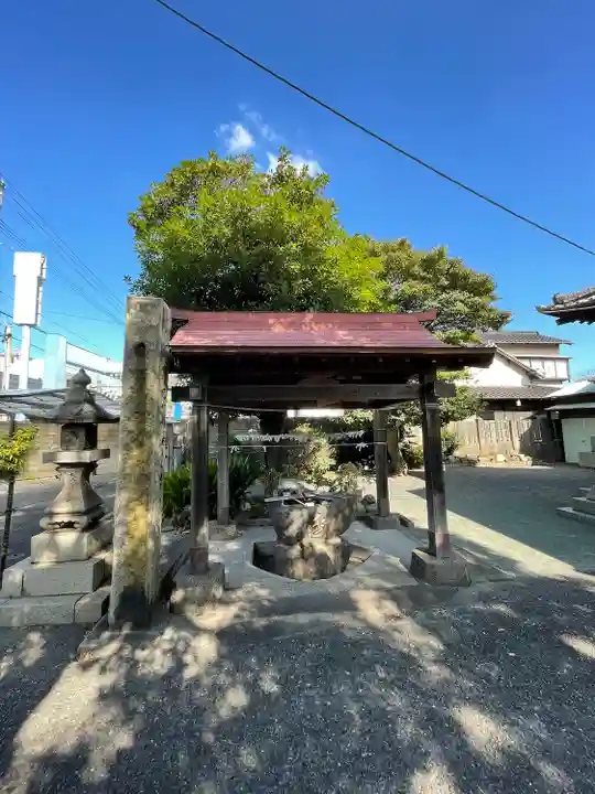 厳島神社の手水舎