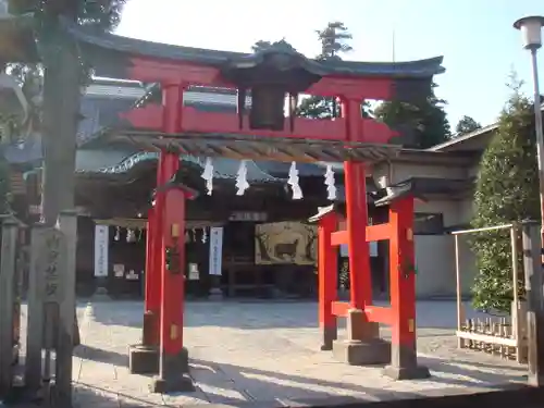 箭弓稲荷神社の鳥居