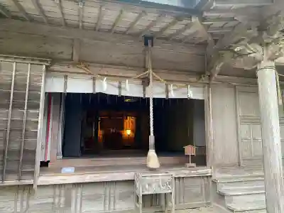 出雲大社玉置教会の{uncategorized: "未分類", other: "その他", undefined: "問題あり", building: "その他建物", grave: "お墓", sacred_gate: "鳥居", guardian: "狛犬", statue: "像", buddha: "仏像", history: "歴史", nature: "自然", garden: "庭園", animal: "動物", pagoda: "塔", temizu: "手水舎", mountain_gate: "山門・神門", sanctuary: "本殿・本堂", subordinate: "末社・摂社", art: "芸術", scenery: "景色", jizo: "地蔵", ema: "絵馬", goshuin: "御朱印", omikuji: "おみくじ", items: "授与品その他", amulet: "お守り", goshuincho: "御朱印帳", eats: "食事", festival: "お祭り", votive_dance: "神楽", shichigosan: "七五三参", wedding: "結婚式", experience: "体験その他", initially: "初詣", around: "周辺", anti_infection: "感染症対策"}