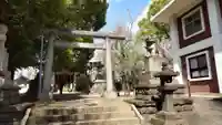 諏訪神社の鳥居