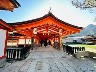 厳島神社(広島県)
