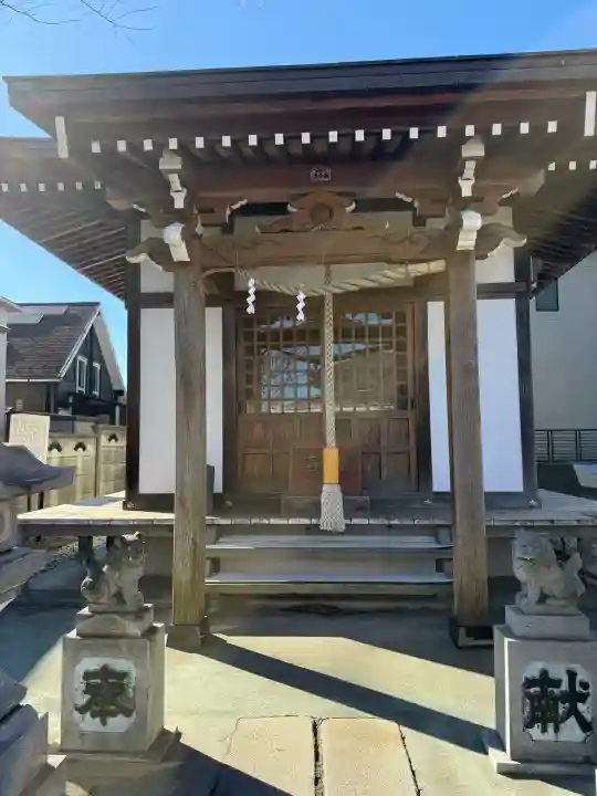 秋葉神社の{uncategorized: "未分類", other: "その他", undefined: "問題あり", building: "その他建物", grave: "お墓", sacred_gate: "鳥居", guardian: "狛犬", statue: "像", buddha: "仏像", history: "歴史", nature: "自然", garden: "庭園", animal: "動物", pagoda: "塔", temizu: "手水舎", mountain_gate: "山門・神門", sanctuary: "本殿・本堂", subordinate: "末社・摂社", art: "芸術", scenery: "景色", jizo: "地蔵", ema: "絵馬", goshuin: "御朱印", omikuji: "おみくじ", items: "授与品その他", amulet: "お守り", goshuincho: "御朱印帳", eats: "食事", festival: "お祭り", votive_dance: "神楽", shichigosan: "七五三参", wedding: "結婚式", experience: "体験その他", initially: "初詣", around: "周辺", anti_infection: "感染症対策"}