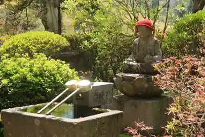 長命寺の手水舎