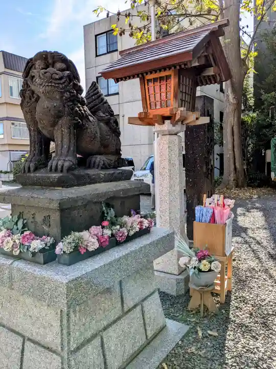 札幌諏訪神社の狛犬